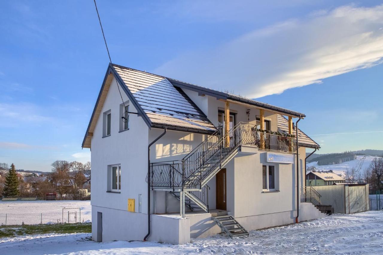 Ferienwohnung Stara Mleczarnia Tylicz Exterior foto